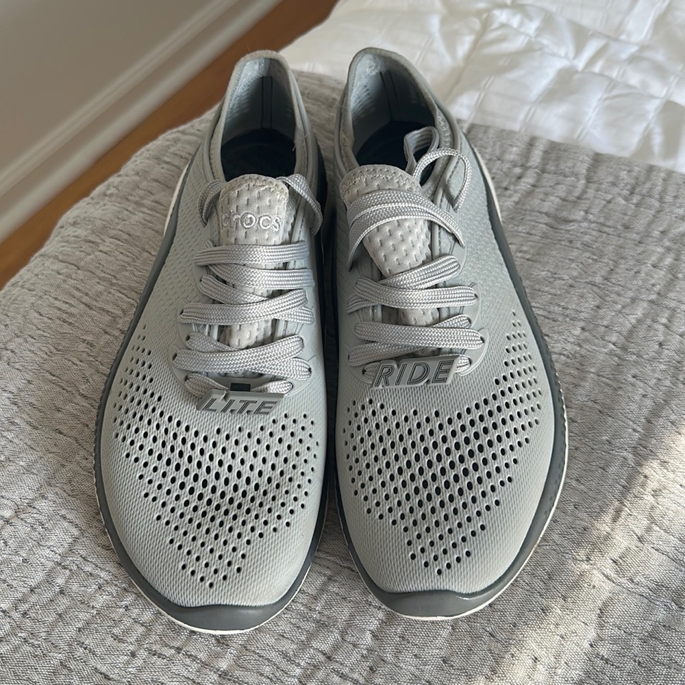 Crocs Free Ride Sneakers